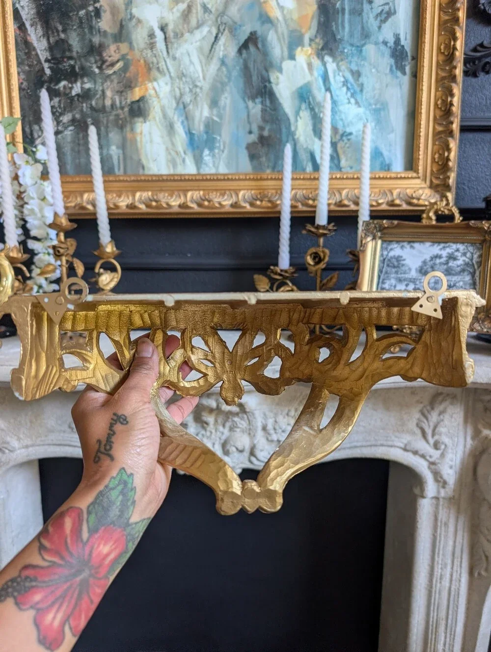 Vintage Italian Gold Hanging Wall Shelf Console Scrolling Acanthus Gold Plastic